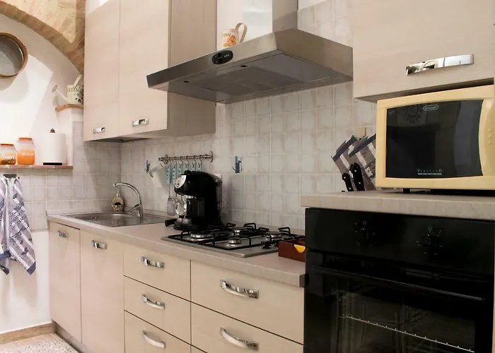 Le Vecchie Mura Cannara